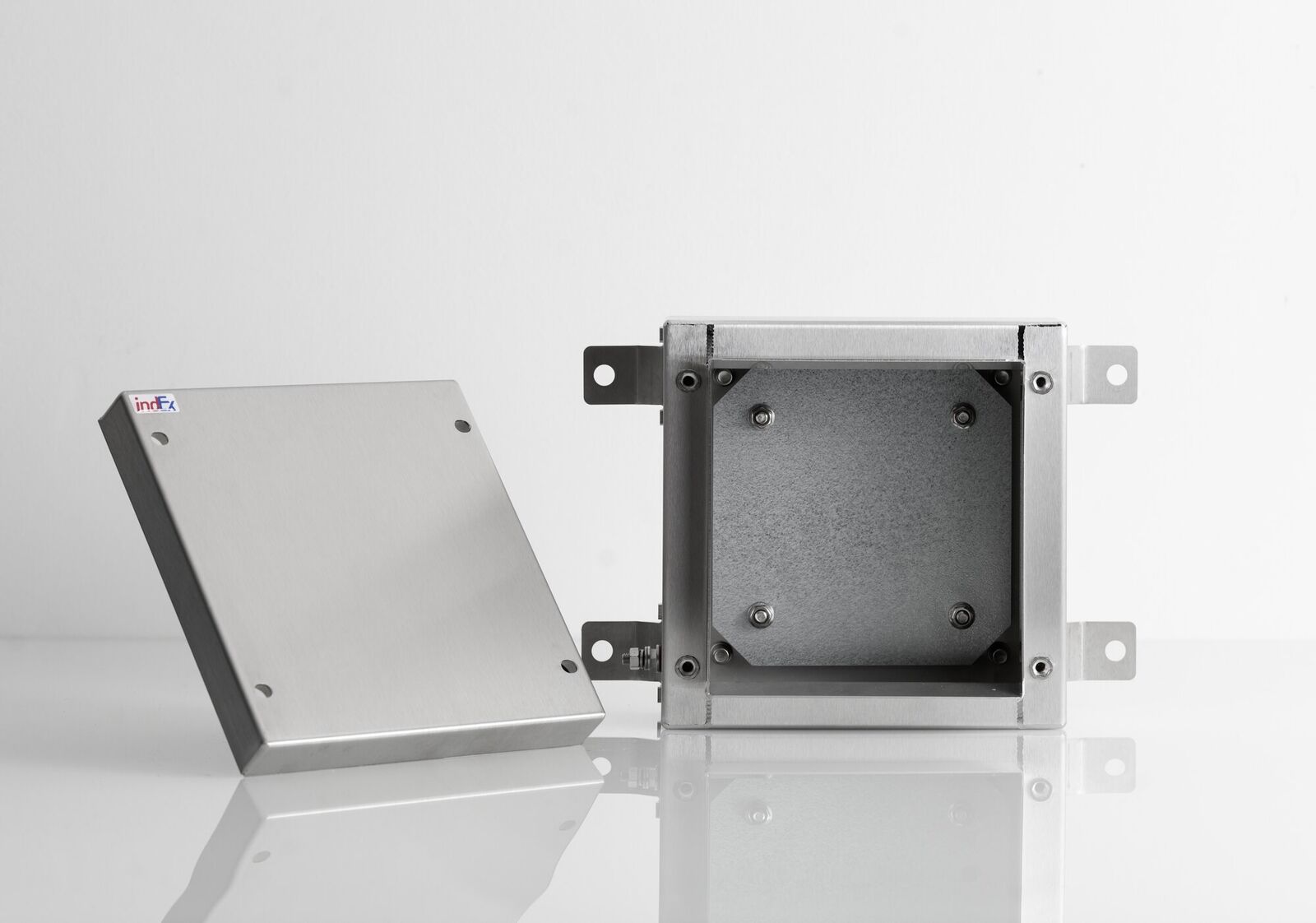iSTB · 200×200×150